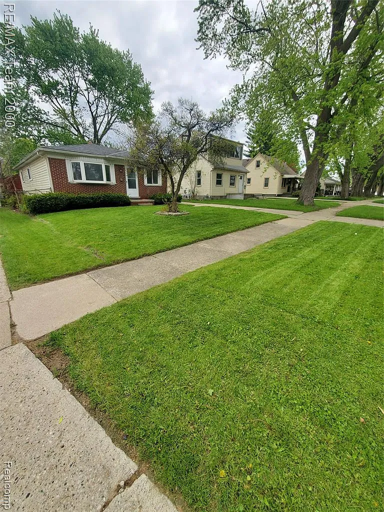 Building Photo - 5637 Merrick St