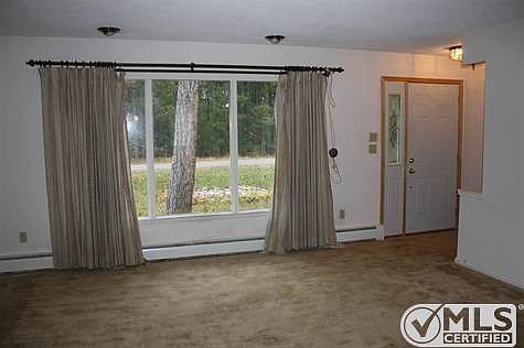 4th image of 354 Lakewood Ln