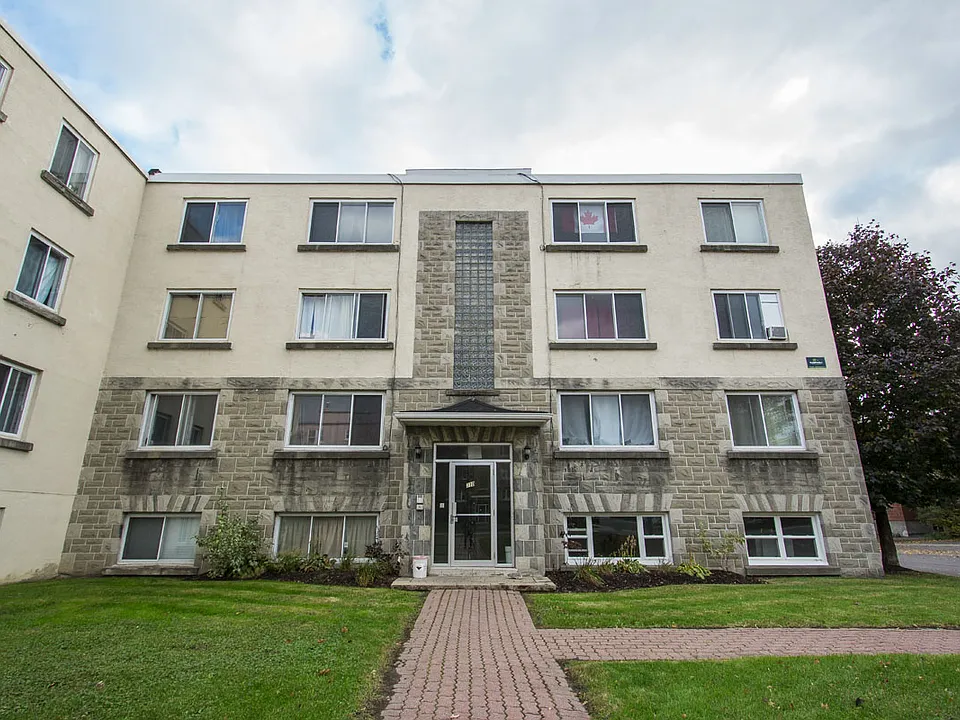 310 Blake Blvd #1
