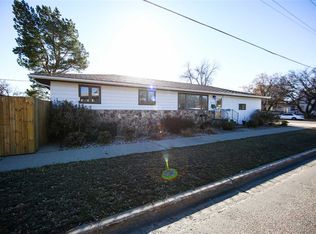 1615 5th Ave NW, Minot, ND 58703