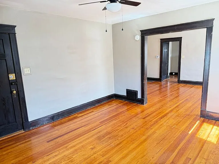 3636 Besuden Ct #3 — Photo 6
