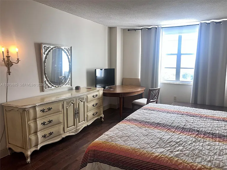 2801 NE 183rd St #507W — Photo 11