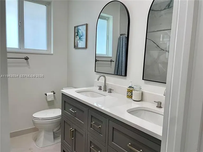 5352 Orduna Dr #Townhouse 5352 — Photo 9