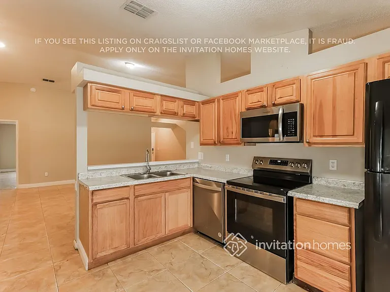 1003 Pinehaven Ct — Photo 8