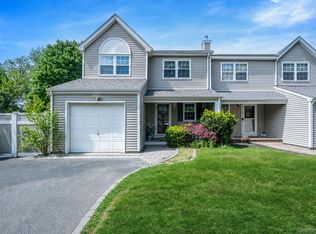 22 Walnut Street, Central Islip, NY 11722