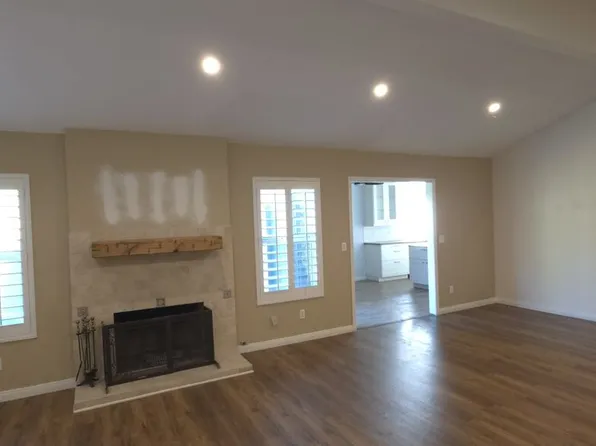 5559 Modena Pl, Agoura Hills, CA 91301
