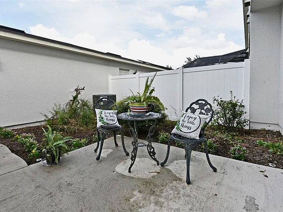 4th image of 8617 Brookvale Dr