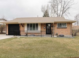415 S Worchester Way, Aurora, CO 80012
