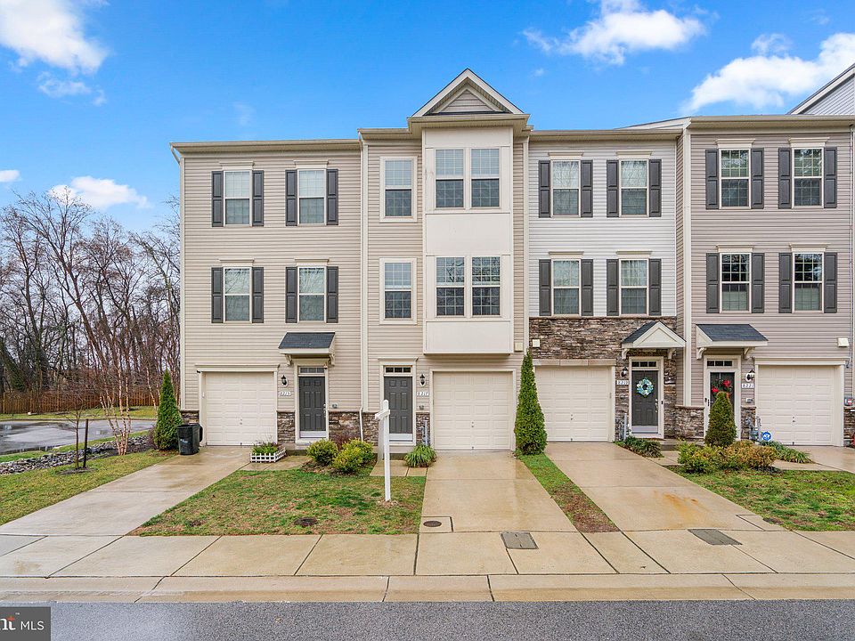 1st image of 8217 Hollow Ct