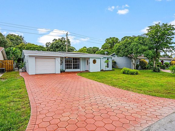 2nd image of 8528 Southampton Drive