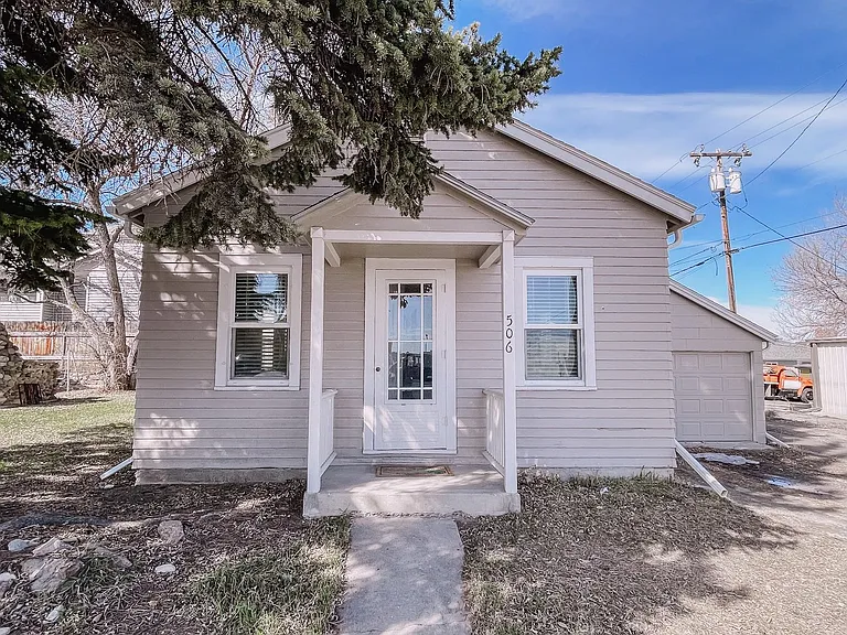 506 N Roberts St — Photo 2