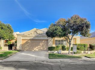 352 Mill Hollow Rd, Las Vegas, NV 89107