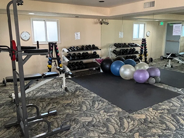 200 Pacific Coast Hwy #3 — Photo 14