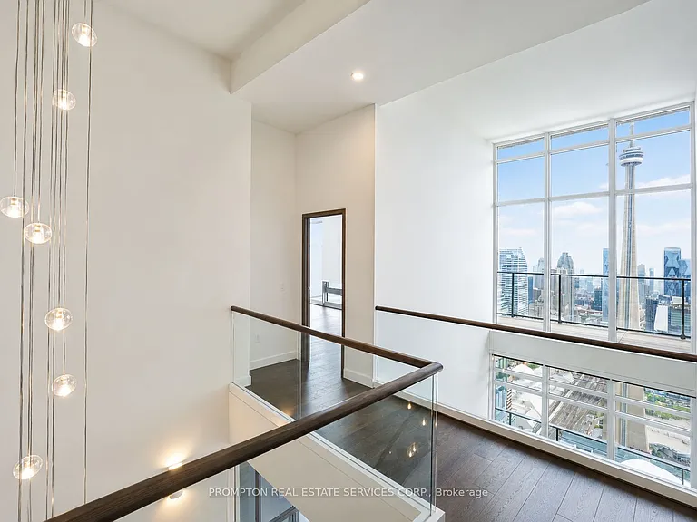 3 Concord Cityplace Way #Penthouse 8105 — Photo 33
