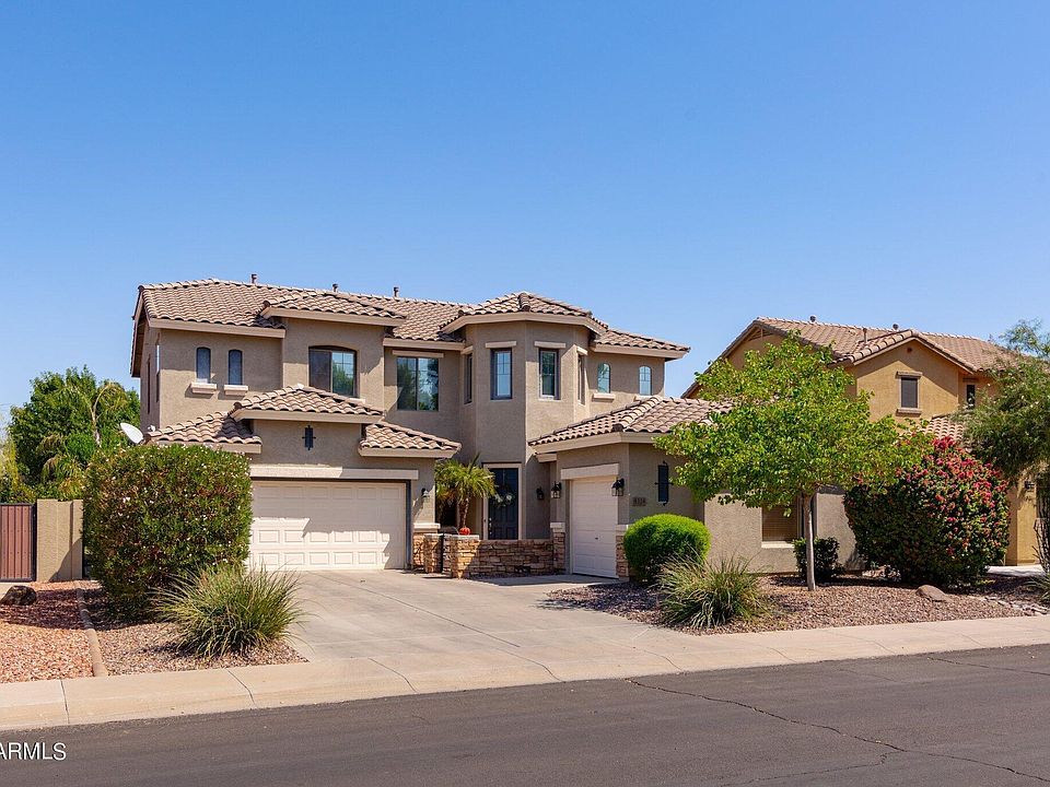 1st image of 4324 E Vallejo Court