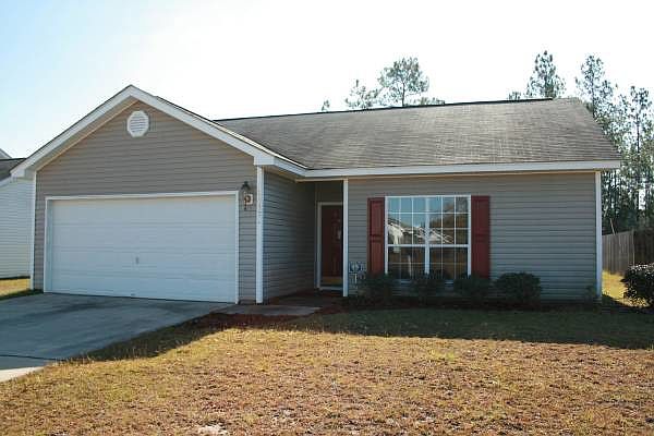 1st image of 16571 Heatherwood Dr