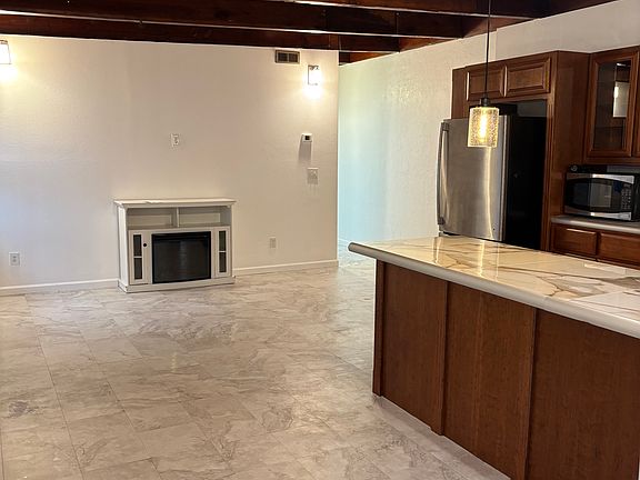 3rd image of 150 1st St