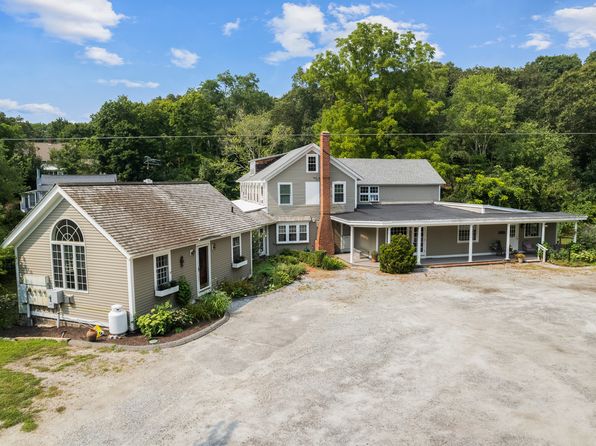 33 Deep River Rd, Centerbrook, CT 06409
