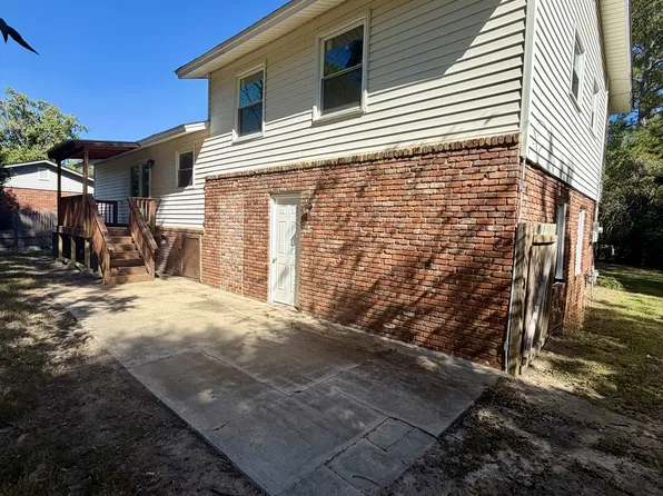 215 Sunnydale Dr, Warner Robins, GA 31088