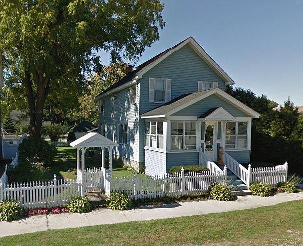 1st image of 51125 Clay St