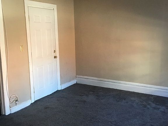 2nd image of 670 Franklin Ave #1