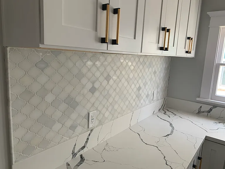 55 Roswell Ave #9 — Photo 42