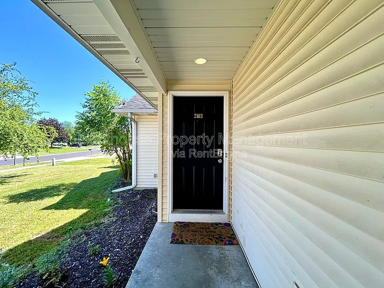 2103 Kinnrow Ave NW — Photo 25