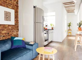 22 Granite St APT 3, Brooklyn, NY 11207