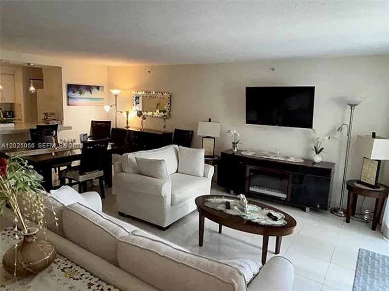 6917 Collins Ave #807 — Photo 11