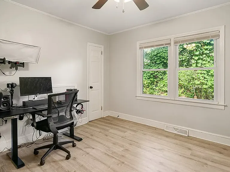 125 Clemson St — Photo 11