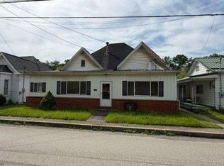 228 Main St, Worthington, WV 26591