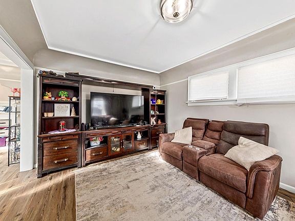 4th image of 4919 N 52nd STREET