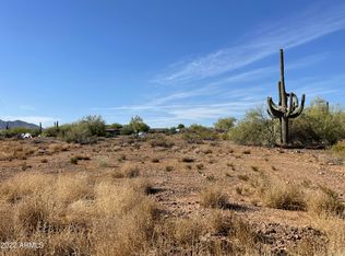 39401 N New River Rd, Phoenix, AZ 85086