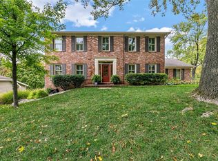 12137 Bent Brook Rd, Saint Louis, MO 63122