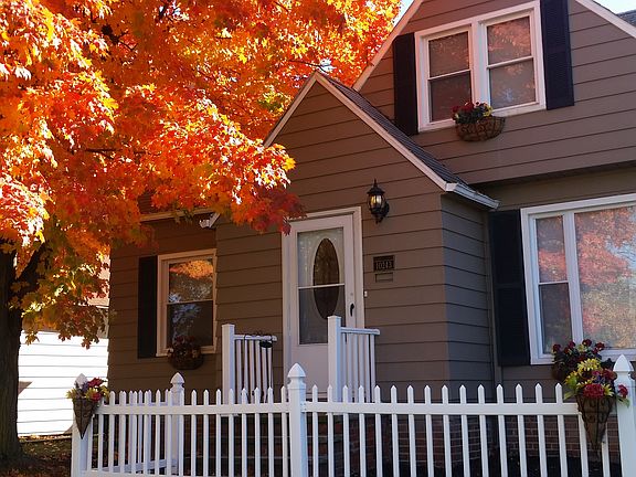 2nd image of 10243 Ackley Blvd