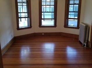 27 Lloyd Rd #S1, Watertown, MA 02472