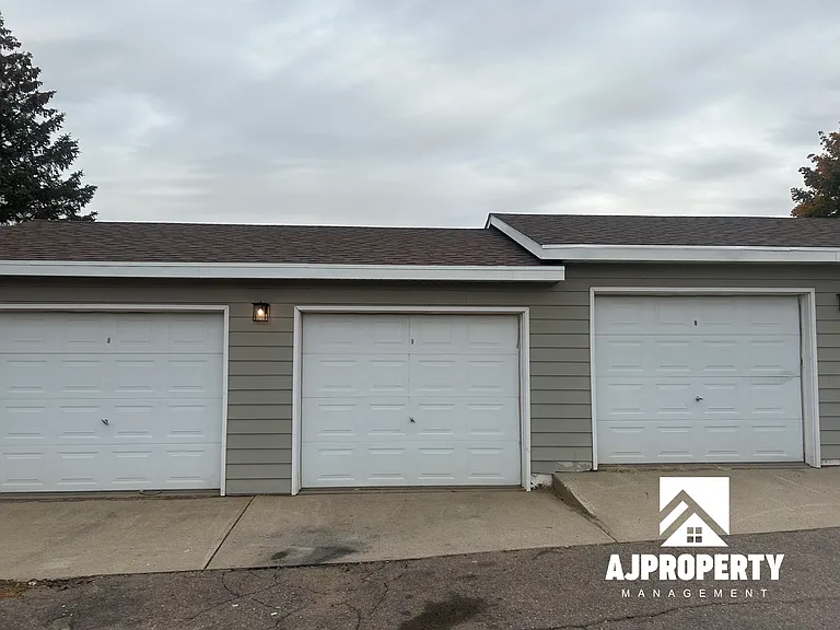 2109 S Cleveland Ave #2 — Photo 14