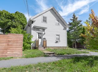 186 Warren St, Bangor, ME 04401