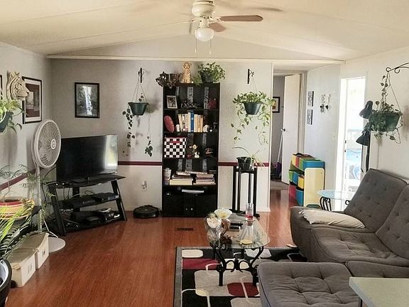 2nd image of 72 Charlotte Dr