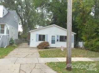 780 Jewell St, Ferndale, MI 48220
