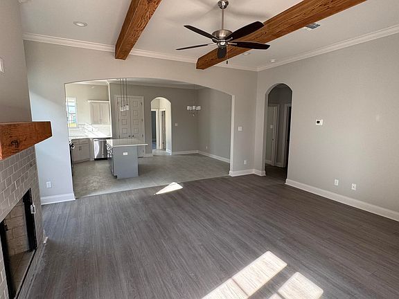 4th image of 205 Sojourner Dr