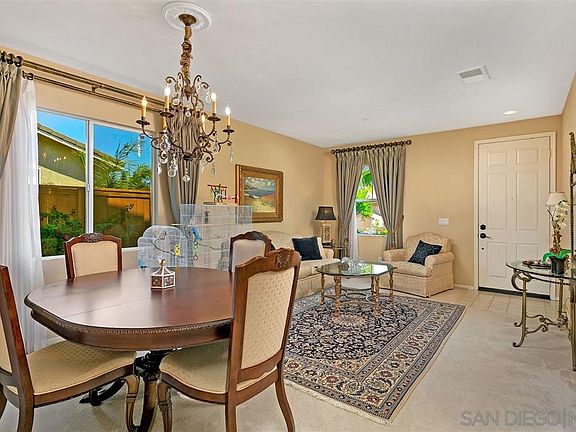 3rd image of 826 Plumeria St