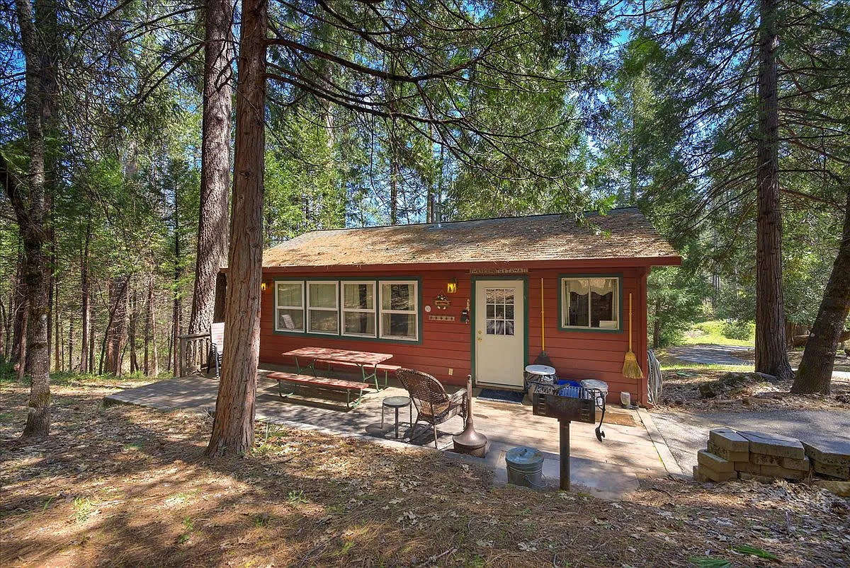 1 bed, 1000 sqft, $2,100 — Photo 2
