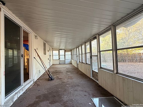 5th image of 4827 Newcome