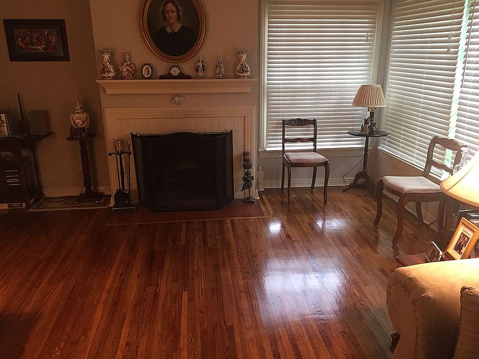 2nd image of 6449 Curzon Ave