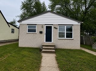 8654 Continental Ave, Warren, MI 48089