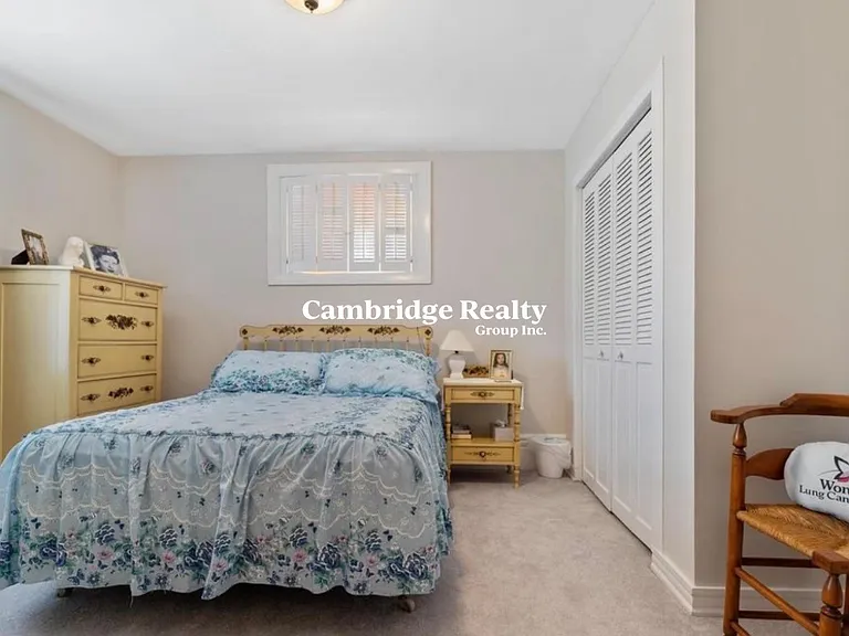 52 Valley St #1 — Photo 6