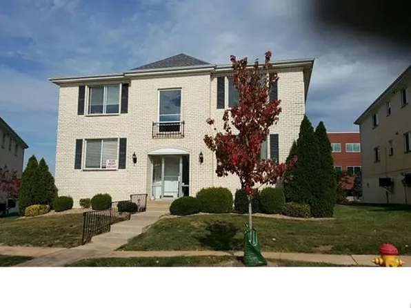 10023 Chardin Way APT 2, Saint Louis, MO 63128