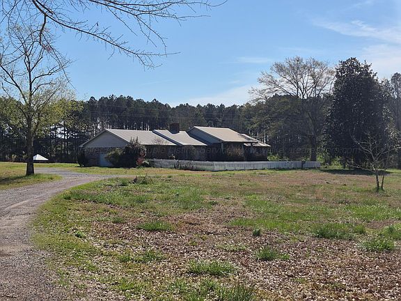 4th image of 273 Butler Farm Rd
