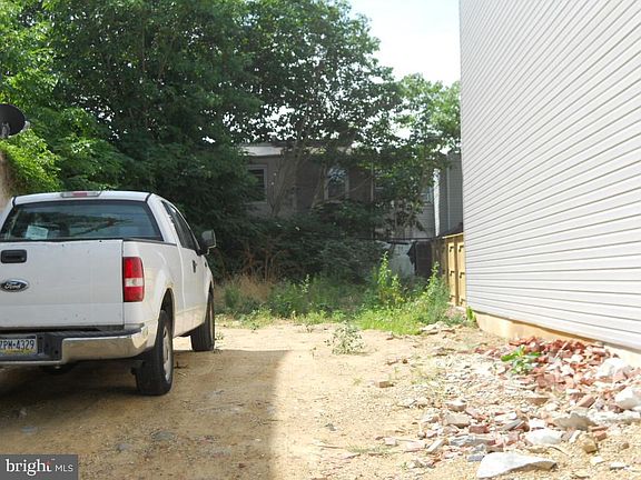2nd image of 3606 N Melon St